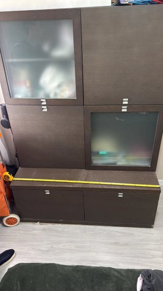 Mobile TV in legno e credenze