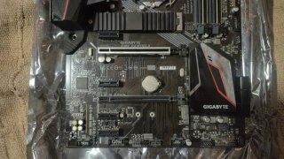 Procesador i7 - 9700K con Placa Base Gigabyte Z390