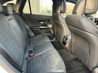Mercedes-Benz GLC 2025