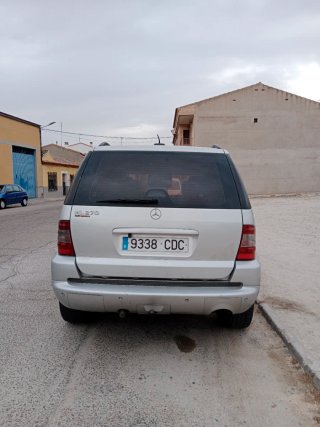 Mercedes-Benz Clase M 2003