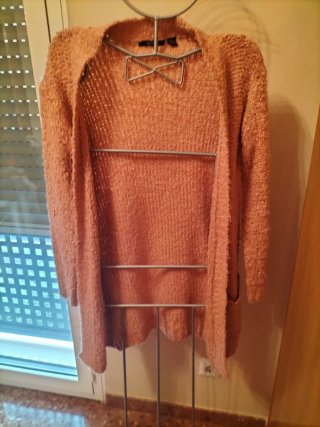 Chaqueta larga tejida mujer