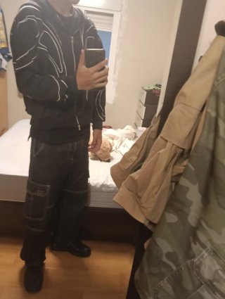 Sudadera con cremallera estilo Y2K