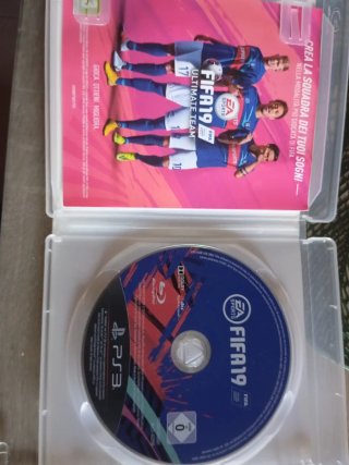 FIFA 19 Legacy Edition PS3 in italiano