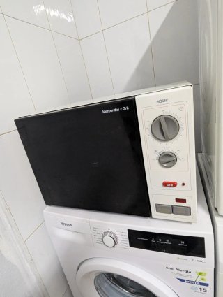 Microondas Solac con Grill