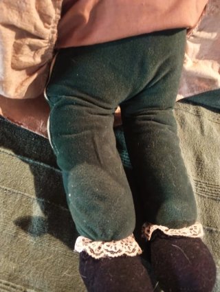 Muñeca antigua de tela