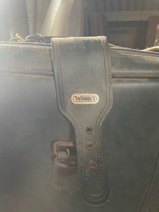 Maleta grande antigua SOLO VENTA EN PERSONA