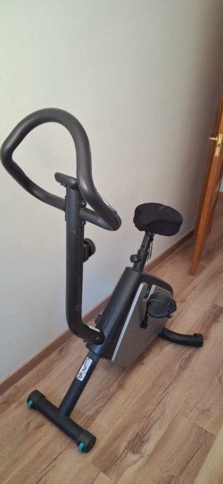 Bicicleta Estática Domyos Essential 04
