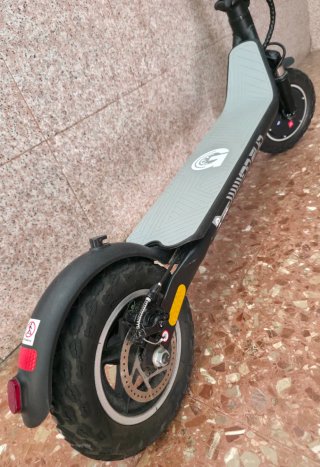 Patinete Eléctrico Negro