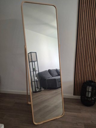 Espejo de pie IKORNNES IKEA