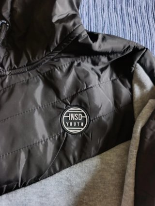 Sudadera Inside gris y negra