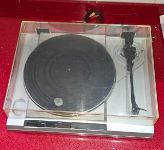 Tocadiscos Kenwood KD-1600