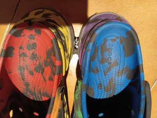 Crocs sandalias multicolor