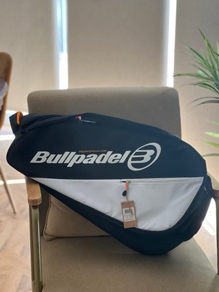 Paletero Bullpadel Performance