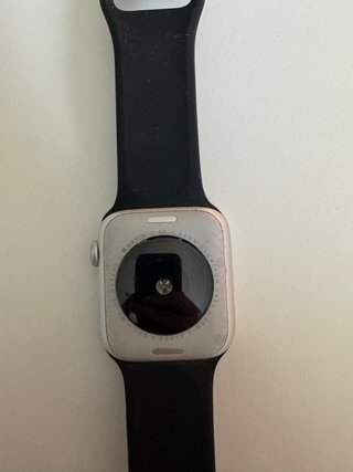 Apple Watch (Pantalla Rota). Funciona bien.