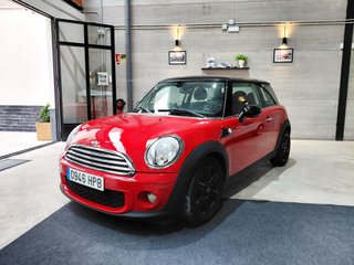 MINI Cooper 2.0D automatico ÚNICO!!