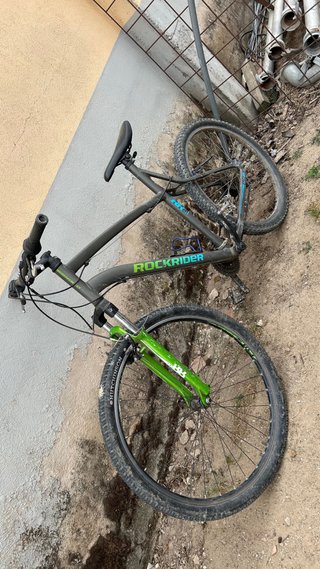 Dos Bicicletas de Montaña