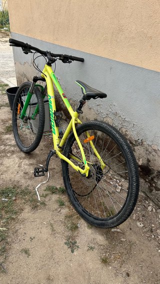 Dos Bicicletas de Montaña