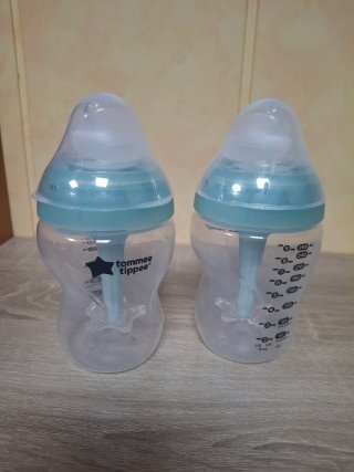 2 Biberones Tommee Tippee