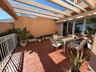 Casa adosada en alquiler en Cerrado Calderón - El Morlaco en Málaga