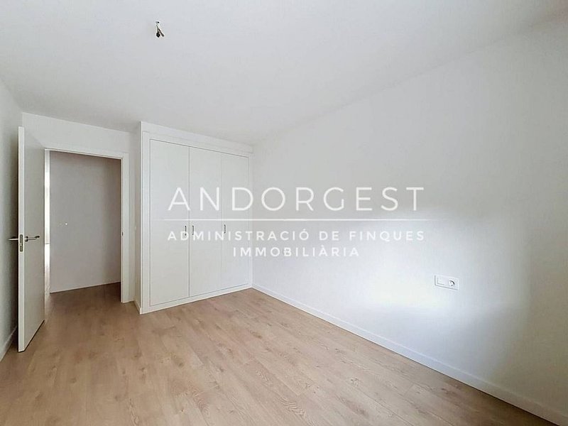 Piso de 3 habitaciones en alquiler en Encamp · 60 de 60