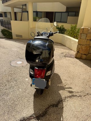 Vespa GTS 125 ABS Negra