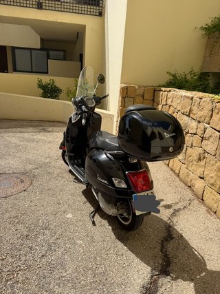 Vespa GTS 125 ABS Negra