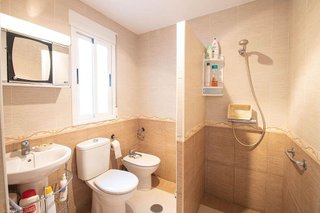Casa adosada en venta en Illora