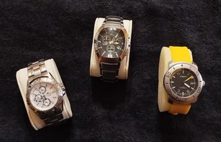 Lote de 3 Relojes Lotus y Ungaro