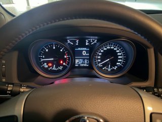 Toyota Land Cruiser 200 2014