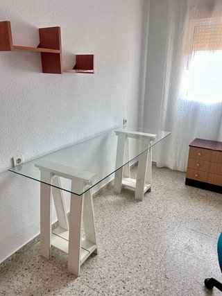 Piso en alquiler en Camino de Ronda - Rosaleda en Granada
