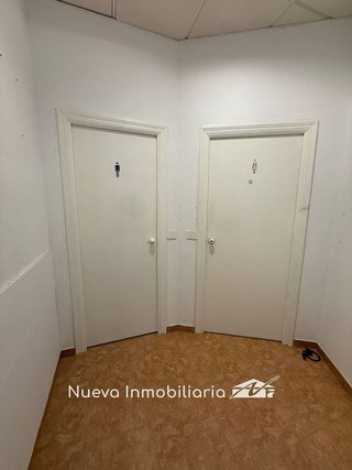 Local comercial en venta en Centro Ciudad en Linares