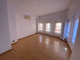Oficina en alquiler en Centre Històric - Rambla Ferran - Estació en Lleida