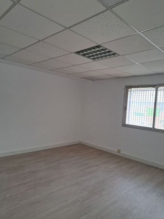 Nave industrial en venta en Zona Industrial en Alcobendas