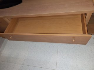 Mueble de salón madera y cristal