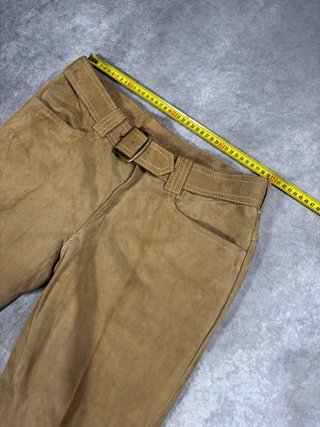 Pantalones de ante marrones acampanados