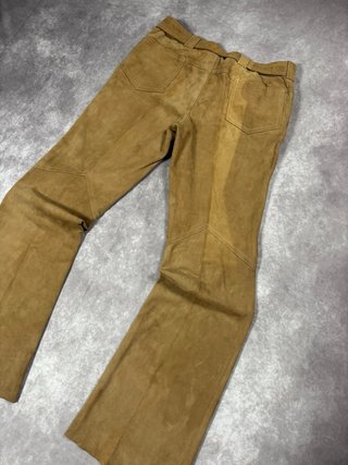Pantalones de ante marrones acampanados