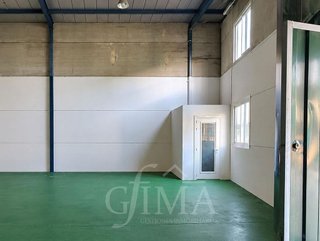 Nave industrial en venta en Tomelloso