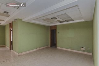 Local comercial en venta en Nueva Almería - Cortijo Grande - Vega de Acá en Almería