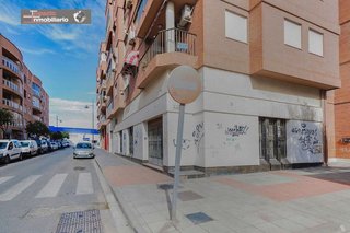 Local comercial en venta en Nueva Almería - Cortijo Grande - Vega de Acá en Almería