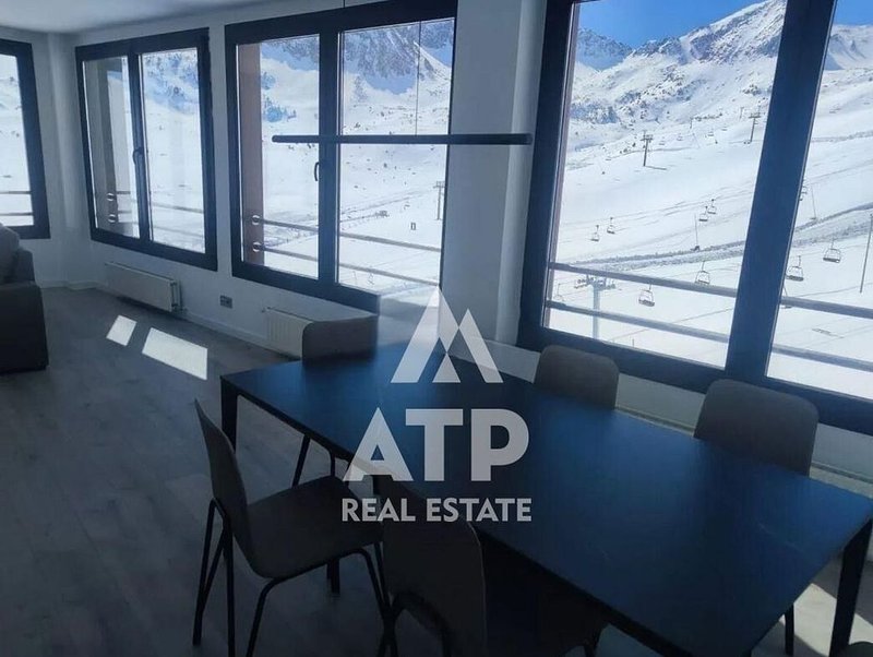 3-bedroom flat for rent in Pas de la Casa, Encamp · 37 of 48