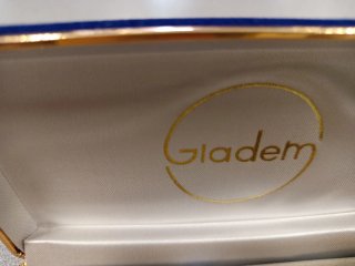 Penne placcate in oro