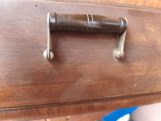 Antigua Tapa de Madera para Máquina de Coser