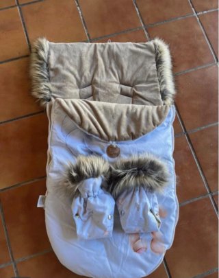 Saco y manoplas invierno bebé