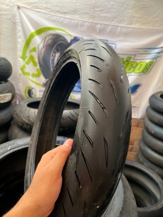 Neumático Delantero Bridgestone S22 ENVÍO GRATIS
