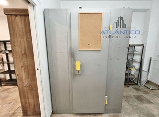 Local comercial en alquiler en Los Castros - Castrillón - Eiris en Coruña (A)