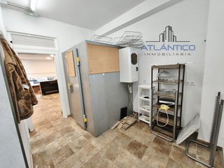 Local comercial en alquiler en Los Castros - Castrillón - Eiris en Coruña (A)