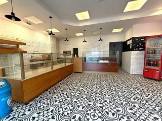 Local comercial en alquiler en San Luis en Almería