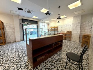 Local comercial en alquiler en San Luis en Almería