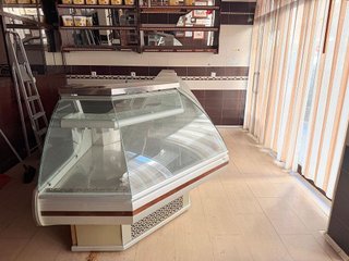 Local comercial en venta en La Laguna en Cádiz