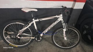 Bicicleta de Montaña Orbea Blanca